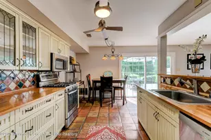 226 Teasdale Pl, Morganville, NJ 07751 - Photo 14