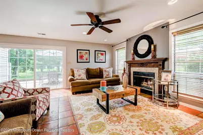 226 Teasdale Place, Morganville, NJ 07751 - Photo 8