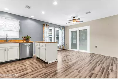 144 Freeport Boulevard, Toms River Township, NJ 08757 - Photo 12