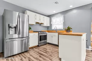 144 Freeport Blvd, Toms River Township, NJ 08757 - Photo 10