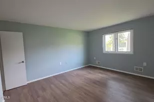 1700 Nj 37 W, Toms River Township, NJ 08757 - Photo 8