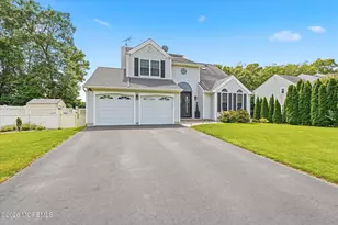 241 Oak Forest Dr, Brick, NJ 08724 - Photo 4