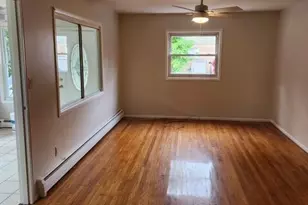 14 Willow St, Toms River Township, NJ 08757 - Photo 6