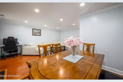 136 Woodmere Drive #406, Sayreville, NJ 08859 - Photo 10