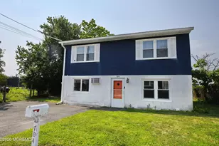 704 Mt Pl, Point Pleasant, NJ 08742 - Photo 1