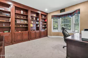 200 Shepard Way, Manalapan Township, NJ 07726 - Photo 16