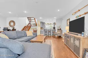 110 Sea spray Ln, Neptune Township, NJ 07753 - Photo 6