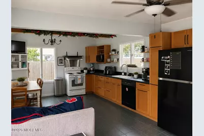100 Luppatatong Avenue, Keyport, NJ 07735 - Photo 12