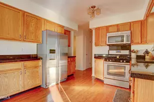 445 Paxson Ave, Hamilton Square, NJ 08690 - Photo 14