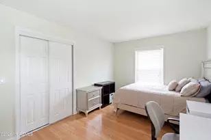 119 Pine Needle St, Howell Township, NJ 07731 - Photo 18