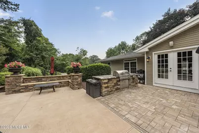 7 Darien Court, Colts Neck Township, NJ 07722 - Photo 14