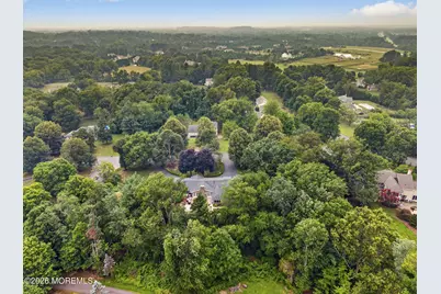 7 Darien Court, Colts Neck Township, NJ 07722 - Photo 8
