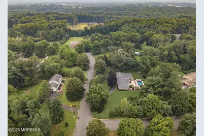 7 Darien Court, Colts Neck Township, NJ 07722 - Photo 10