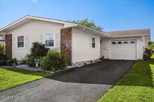 4 Phillips Rd, Brick, NJ 08724 - Photo 2