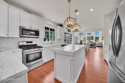 28 Canterbury Way, Farmingdale, NJ 07727 - Photo 12