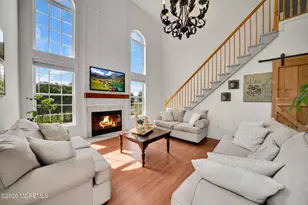 28 Canterbury Way, Farmingdale, NJ 07727 - Photo 18