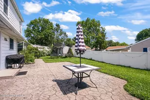 18 Oaklanding Rd, Lumberton, NJ 08048 - Photo 20