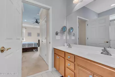 44 Eagle Ridge Circle, Lakewood, NJ 08701 - Photo 34