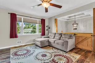 969 Stafford Dr, Toms River Township, NJ 08753 - Photo 4