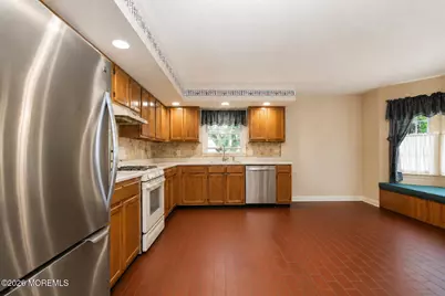 19 Deer Run Lane, Brick, NJ 08724 - Photo 8