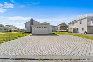 113 Illinois Ave, Waretown, NJ 08758 - Photo 6