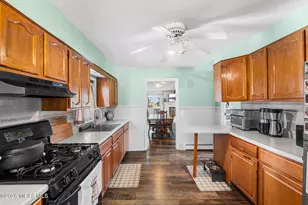 113 Illinois Ave, Waretown, NJ 08758 - Photo 12