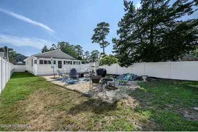609 Parkside Avenue, Toms River Township, NJ 08753 - Photo 26