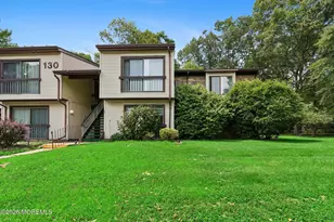 130 Amberly Dr, Manalapan Township, NJ 07726 - Photo 1