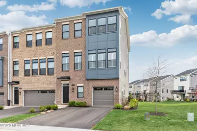 11 Valiant Court, Middletown, NJ 07748 - Photo 2