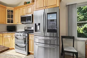 245 Westervelt Pl, Lodi, NJ 07644 - Photo 32