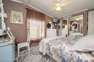 223 Madison St, Eatontown, NJ 07724 - Photo 12