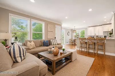 71 Compton Street, Belford, NJ 07718 - Photo 12