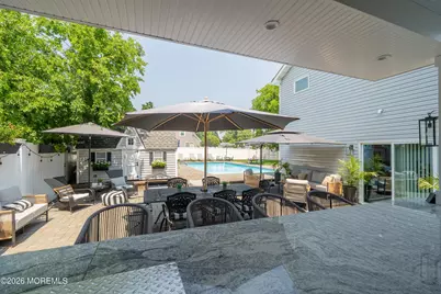 71 Compton Street, Belford, NJ 07718 - Photo 32
