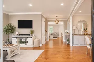 71 Compton St, Belford, NJ 07718 - Photo 6