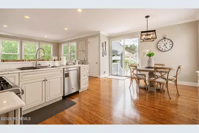 71 Compton Street, Belford, NJ 07718 - Photo 16