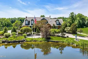 83 Daum Rd, Manalapan Township, NJ 07726 - Photo 4