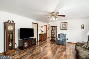 48 Tower Rd, Cream Ridge, NJ 08514 - Photo 4