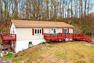 48 Tower Rd, Cream Ridge, NJ 08514 - Photo 2