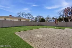 227 Chatham Ave, Oakhurst, NJ 07755 - Photo 30