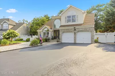 1117 S Maplecrest Court, Toms River Township, NJ 08753 - Photo 4