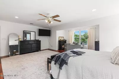 248 Church Street, Belford, NJ 07718 - Photo 22