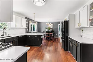 248 Church St, Belford, NJ 07718 - Photo 16