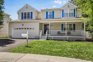 248 Church St, Belford, NJ 07718 - Photo 6