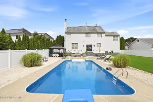 316 Hillside Dr, Manchester Township, NJ 08759 - Photo 2