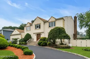 30 Scott Dr, Morganville, NJ 07751 - Photo 2