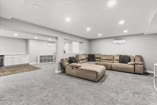 2 Devonshire Dr, Hazlet Township, NJ 07730 - Photo 32