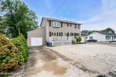 20 E Lakewood Avenue, Ocean Gate, NJ 08740 - Photo 8