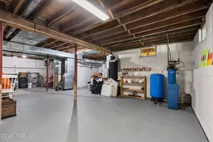 28 Five Points Road, Freehold, NJ 07728 - Photo 42
