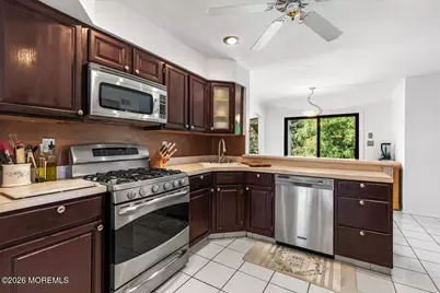 48 Diamond Lane, Howell Township, NJ 07731 - Photo 6