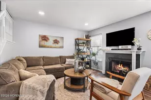 288 Century Way, Manalapan Township, NJ 07726 - Photo 6